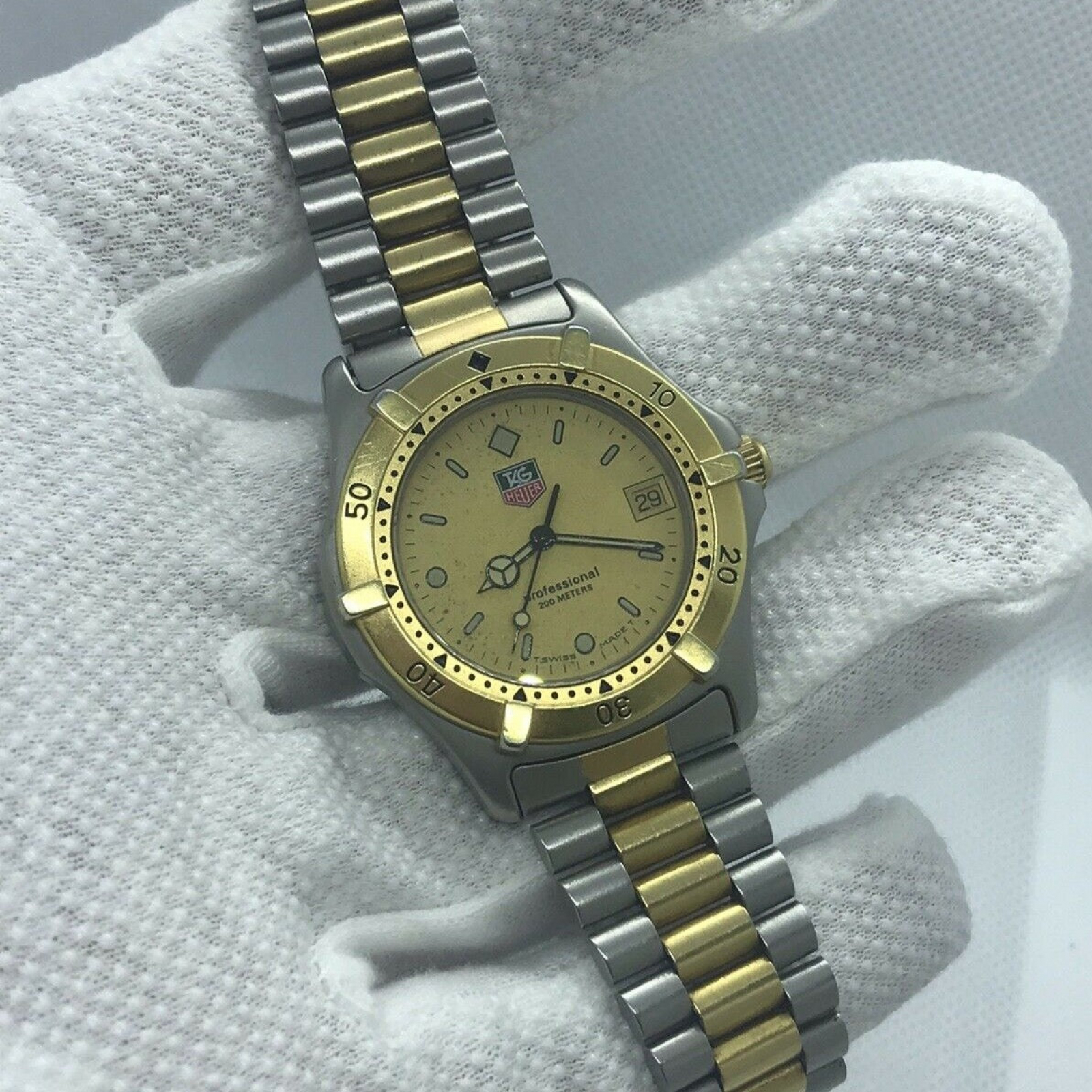 Tag Heuer 2000 Professional – Winding Dial